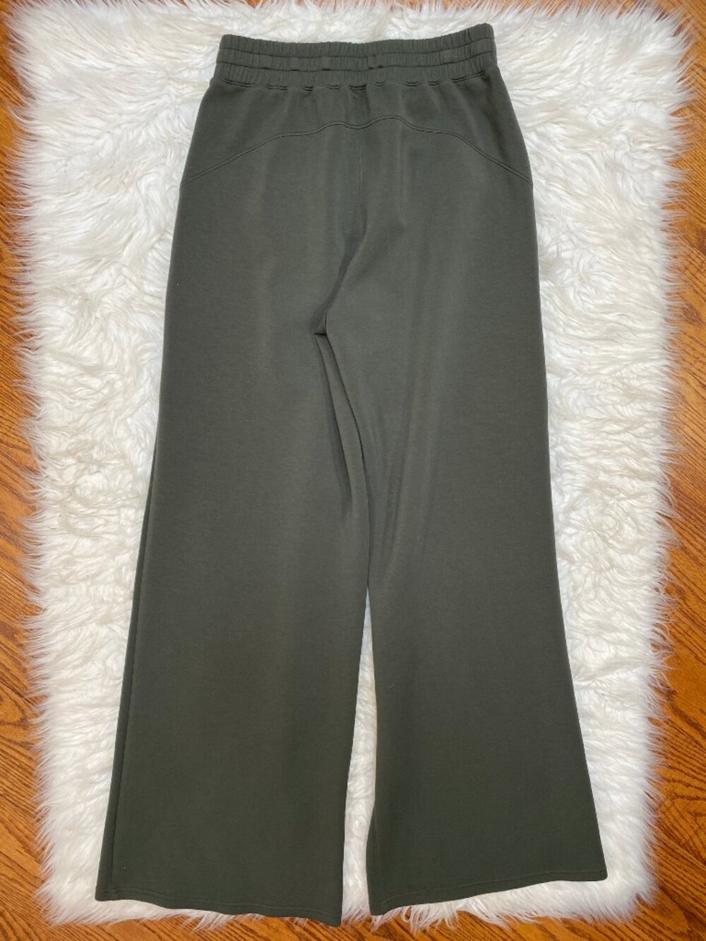 TALL - SPANX AirEssentials Wide Leg Pant 50239T in Dark Palm (Green) MT - Picture 6 of 13